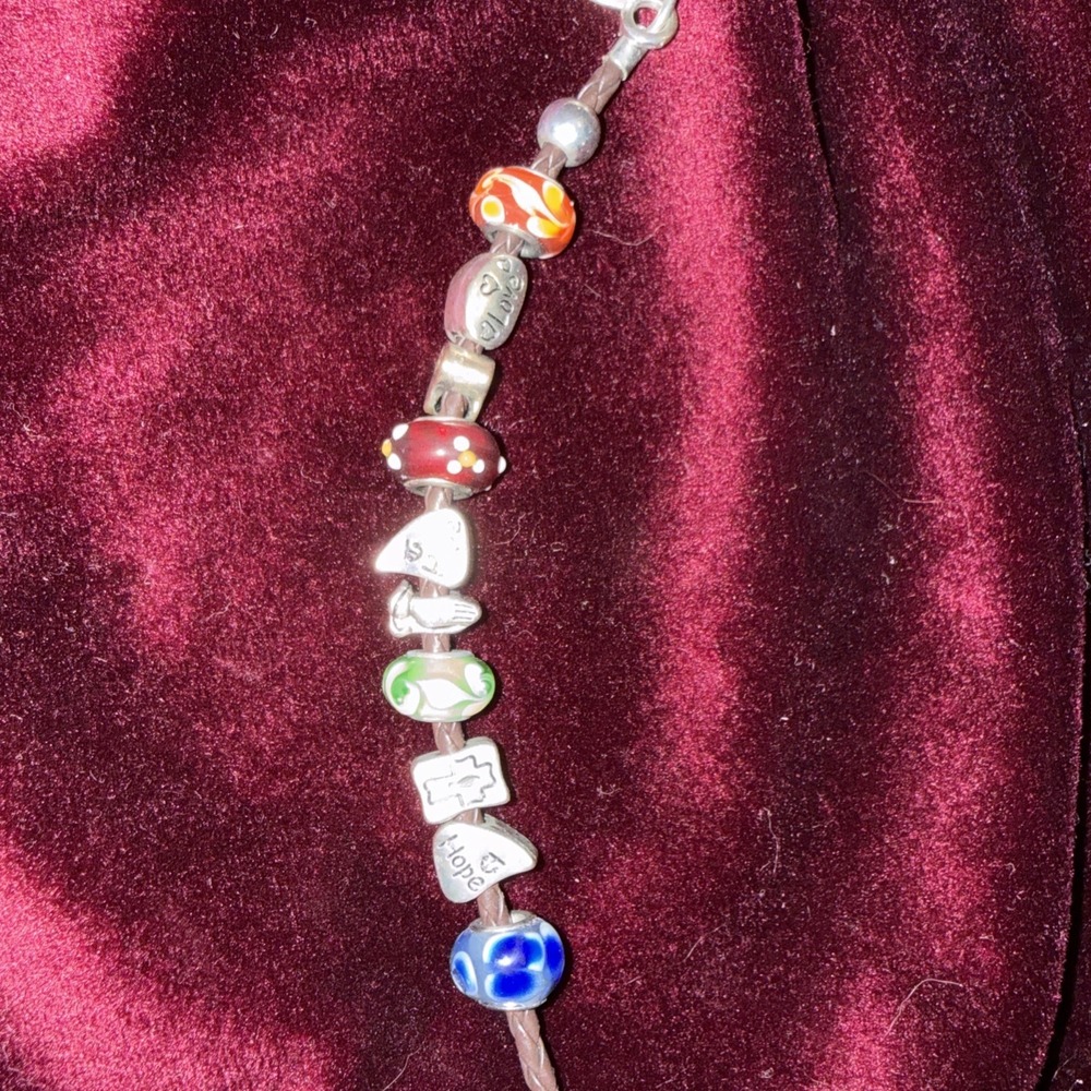 Kim Rogers  Glass Beads Faith Charm Bracelet Leather Cord Silver  7" Multicolor - Picture 3 of 3